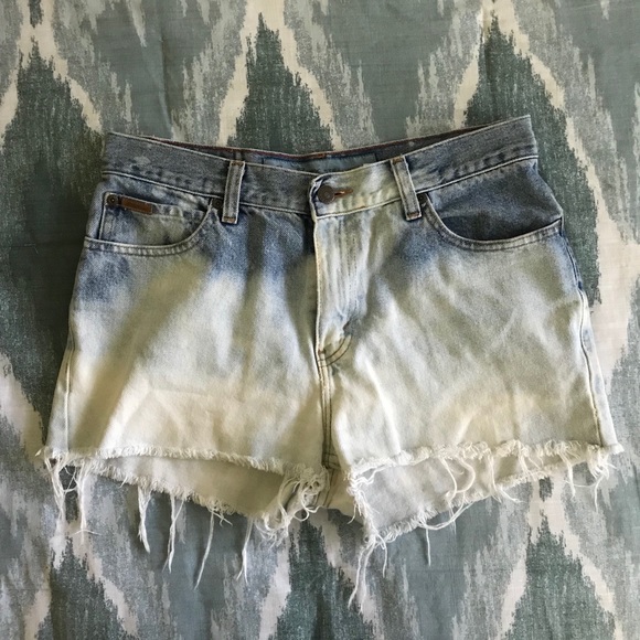 Eddie Bauer Pants - Eddie Bauer Vintage Distressed Cutoffs